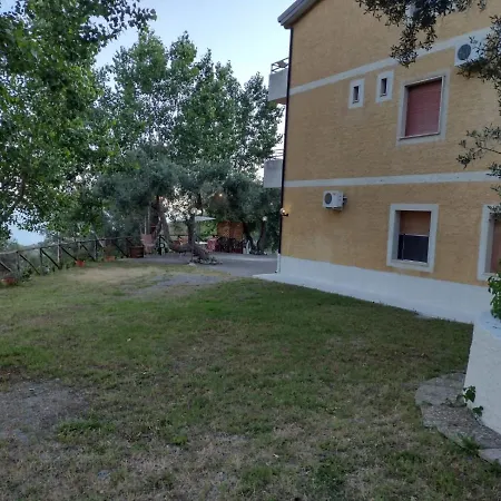 Alojamento de Acomodação e Pequeno-almoço Il Casale Soffio Di Terra 3*