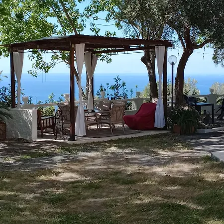 Il Casale Soffio Di Terra Bed and Breakfast