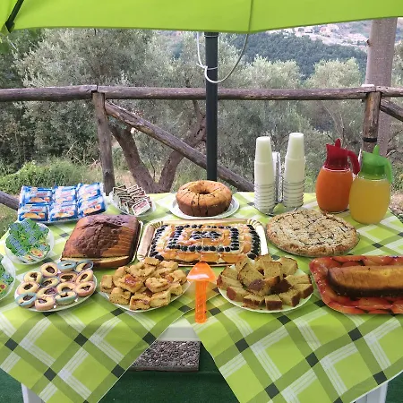 Il Casale Soffio Di Terra Alojamento de Acomodação e Pequeno-almoço 3*